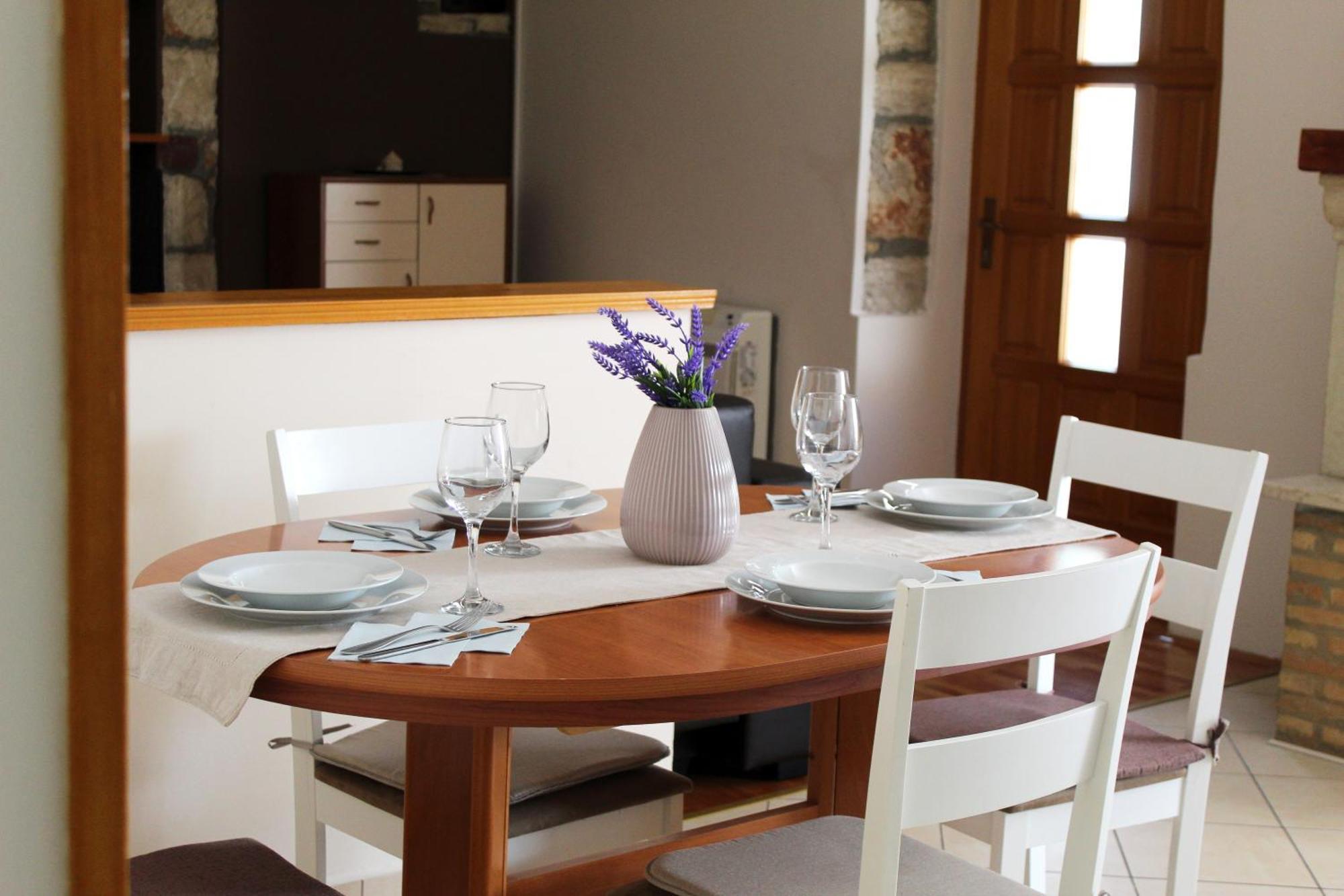 V&V Apartment Пула Экстерьер фото